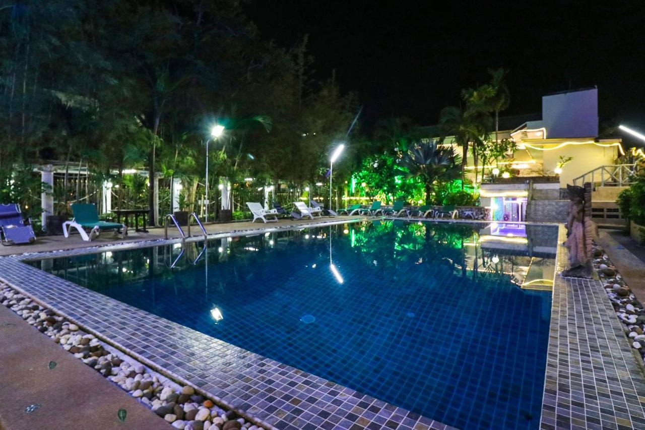 Natural Beach Hotel Pattaya Εξωτερικό φωτογραφία